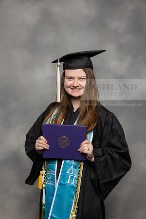 082SPGraduates0522CCP10999