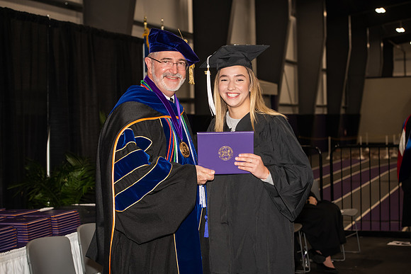 081WIGraduates1222ALW_0781