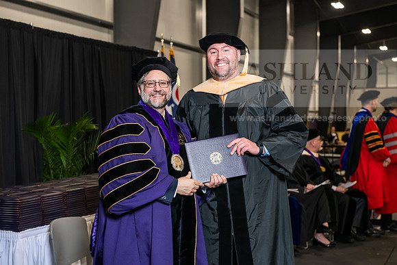 005SpGradDoctorNursingPractice0525AWB_2953