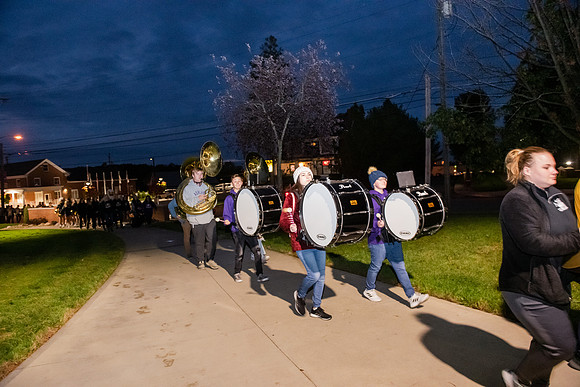ParadeOfPurple1021ALW_6066