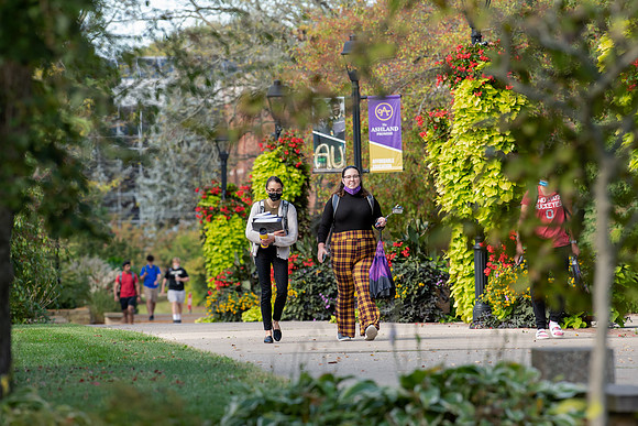 CampusLifeFall1021ALW_3140
