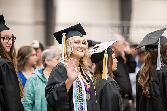 326SpGradProcessional0525AWB_2543