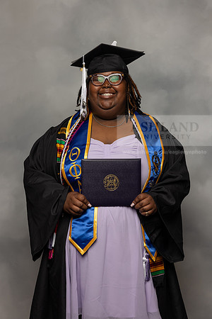 027SpGradBachelorArts0524CCP10857
