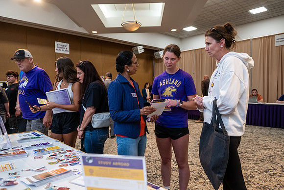 SummerOrientationNo2_0625AWB_1286