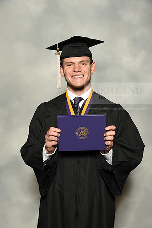 022BachelorBusinessWiGrad1221MP7_0925