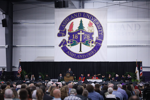 GRAD525_JK_8779