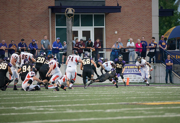 Ashland University vs Findlay Football