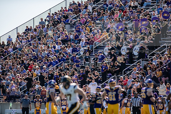 HOCOAUvOHDomFootballGame1024AWB_0616
