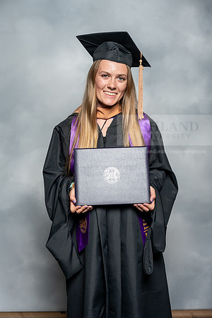 074SpGradMasterBusinessAdmin0525AU-Graduation-2025-Andrew-0432