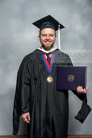 105SpGradMasterArts0525AU-Graduation-2025-Andrew-0566