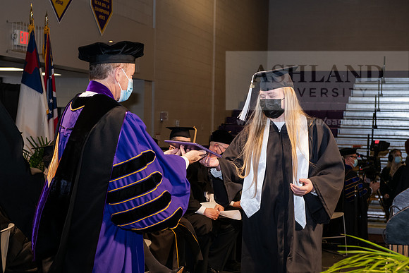 032BachelorArtsWiGrad1221ALW_6854