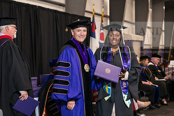 023SpGradMasterBusiness0524AWB_9222