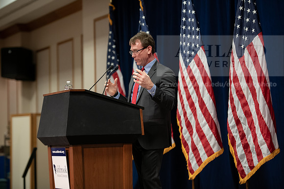 AsbrookGovMikeDeWine0120ALW_8842