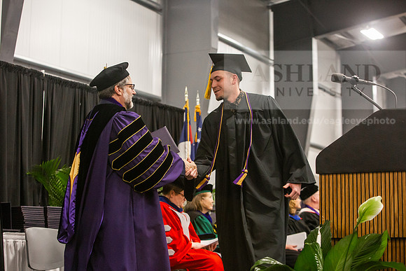 027SpGradBachelorSciBusAdmin0525JH6Q8B9358