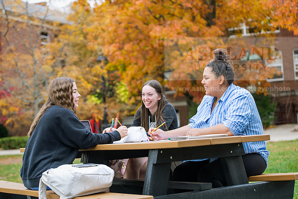 FallCampusLife1022ALW_1368