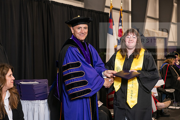 002SpGradBachelorSocialWork0524AWB_9889