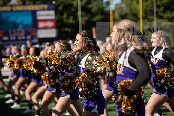 AUvDavenportFootball1019ALW_7444