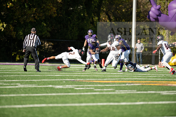 AUvDavenportFootball1019ALW_7248