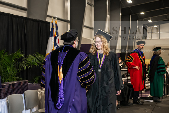 001SPGradBachelorScienceEducation0525AWB_4470