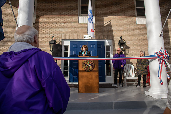 HomecomingUSAHouseRibbonCeremony1023AWB_6038