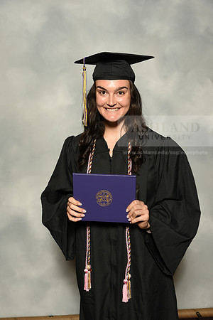 056BachelorBusinessWiGrad1221MP7_0947