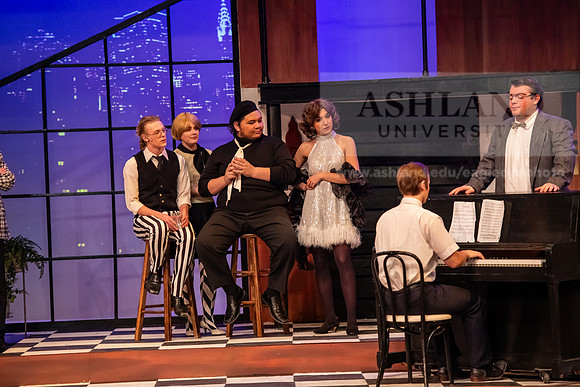 TheatreMerrilyWeRollAlong0224AWB_0032