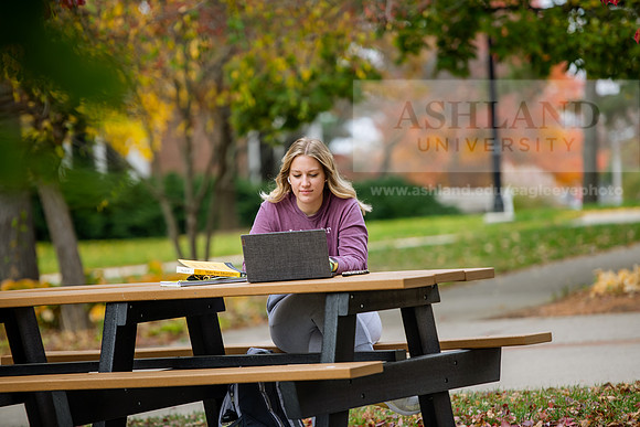 FallCampusLife1022ALW_1261