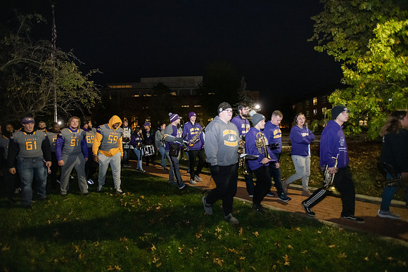 ParadeOfPurple1021ALW_6260