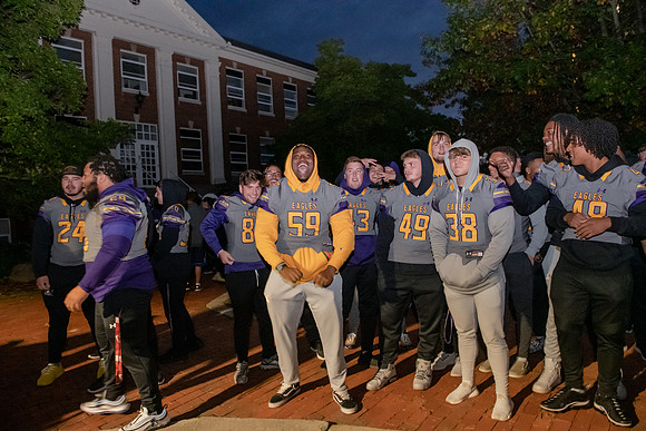 ParadeOfPurple1021ALW_6106