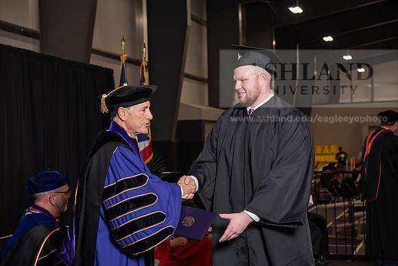 045SpGradBachelorScienceBusiness0524TR_DSC_5384