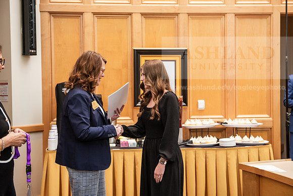 113Hormell_Abigail_COEPinningCeremony0425AWB_5751
