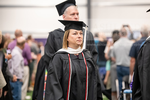 108SpGradProcessional0524AWB_8543