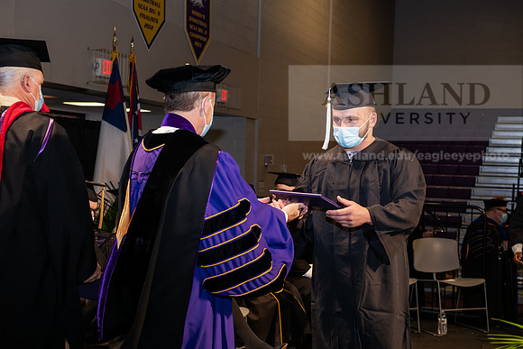 005BachelorArtsWiGrad1221ALW_6836