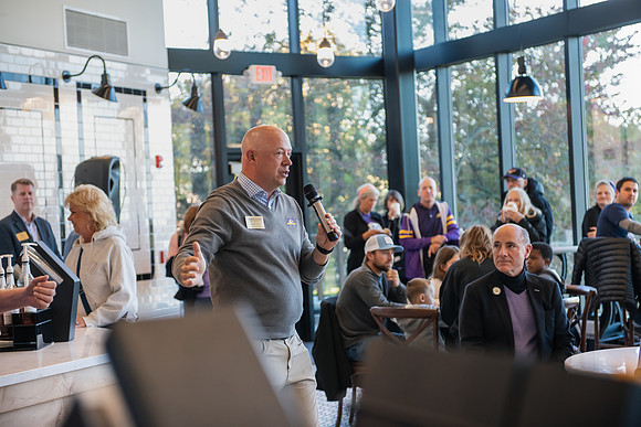 HomecomingLyceumCoffee1023AWB_6619