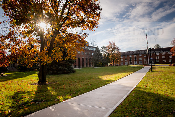 FallCampusLife1022ALW_0689