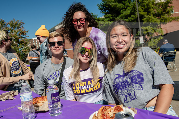 HOCOPizzaPizzaPizza1024AWB_0435