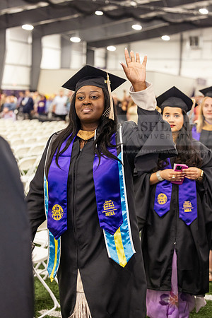 092SpGradProcessional0524CCP10184