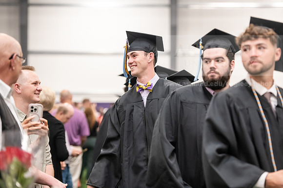 328SpGradProcessional0524AWB_8712
