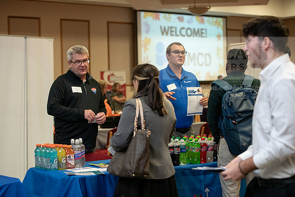 CareerInternshipFair1023AWB_9598