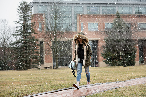 SnowfallAroundCampus0220ALW_5541