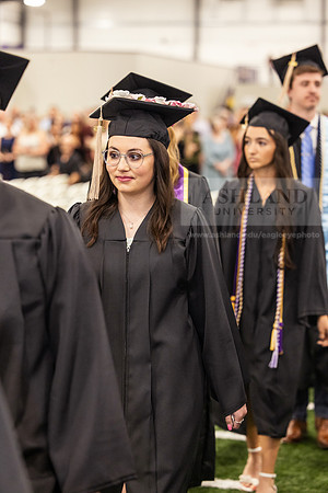 331SpGradProcessional0524CCP10284