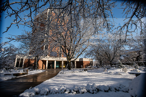 CampusSnow1119ALW_9899