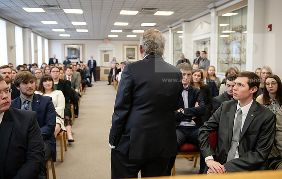 AsbrookGovMikeDeWine0120ALW_9181