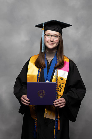 037WIGraduates1222FU1A1139