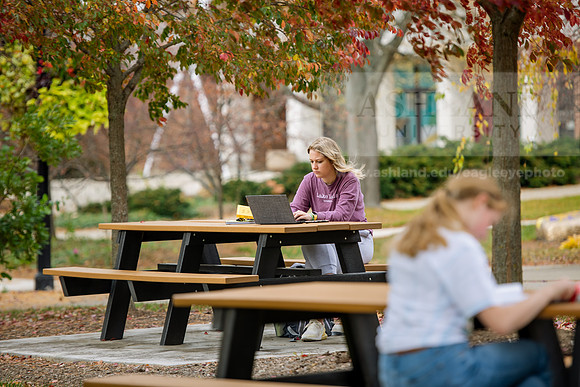 FallCampusLife1022ALW_1249