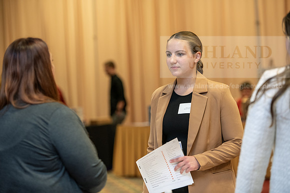 CareerInternshipFair1023AWB_9576