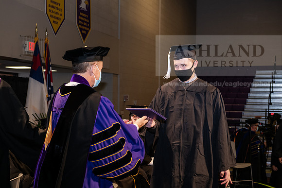 014BachelorArtsWiGrad1221ALW_6842