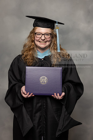128SpGradMasterEducation0524CCP10627