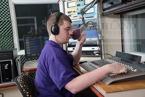 WRDL Radio Station