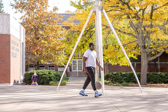 FallCampusLife1024AWB_5368